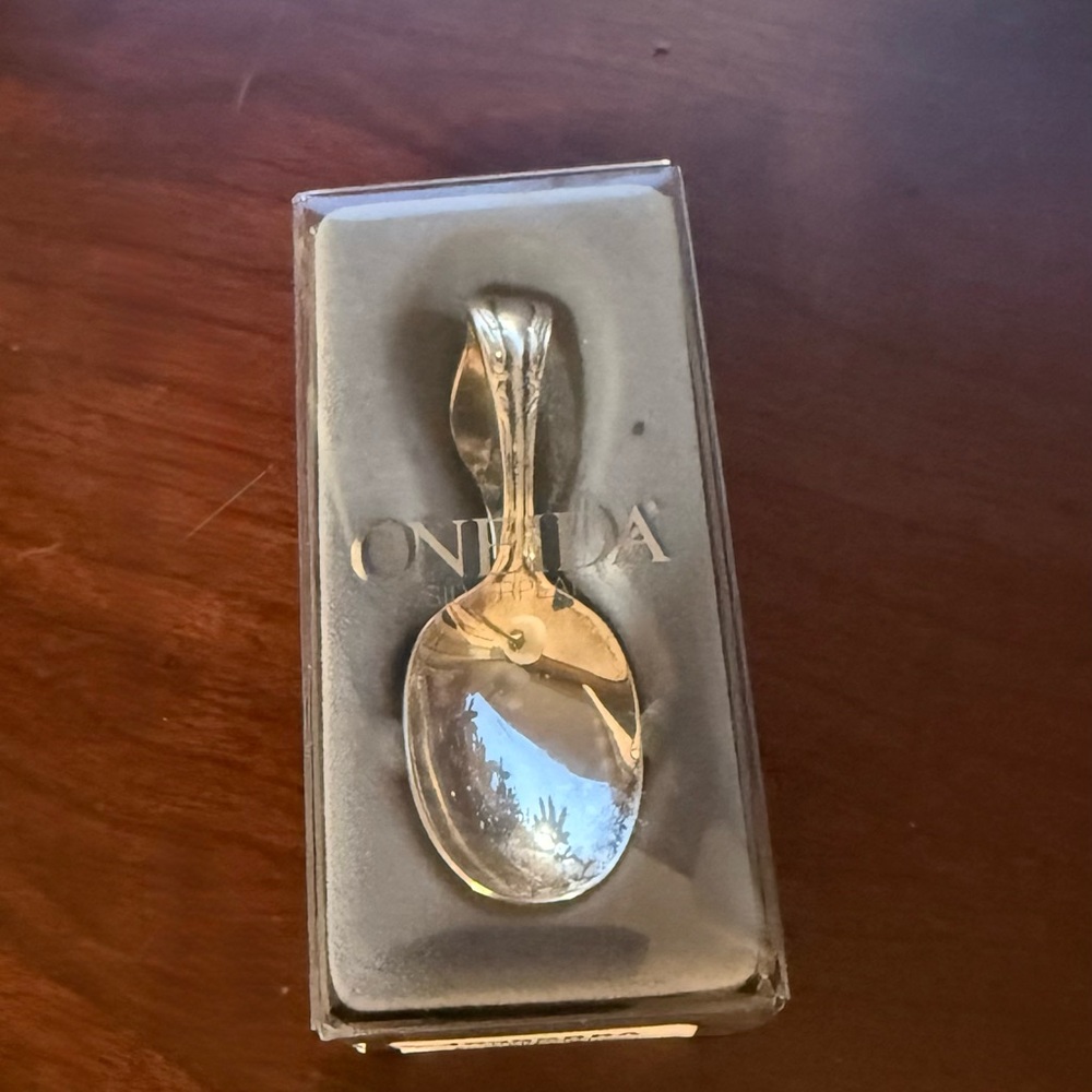 Vintage Oneida Harmony Bent Baby Spoon